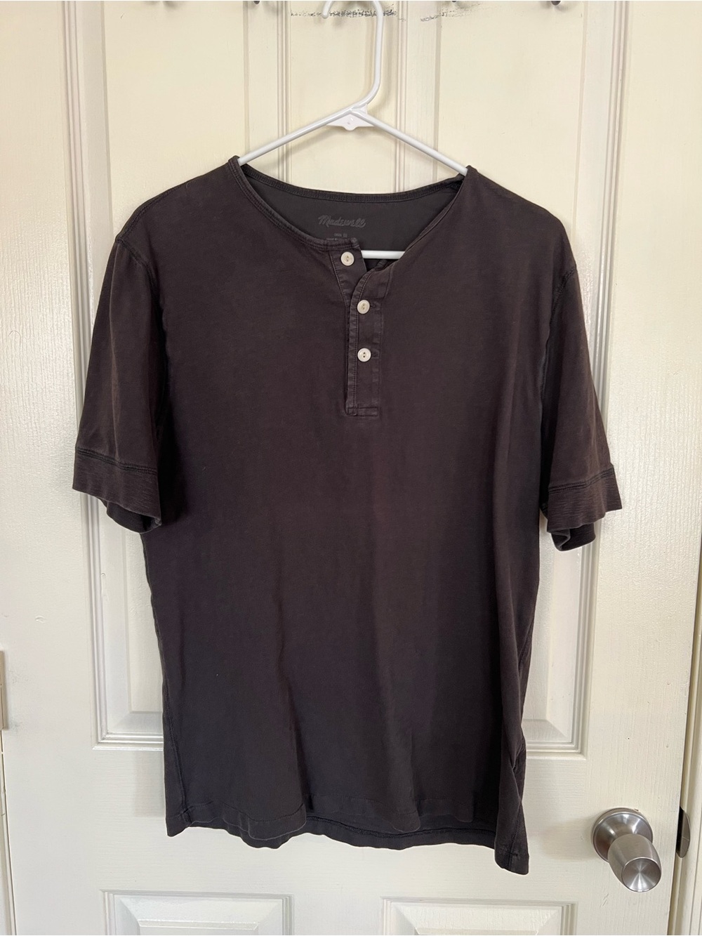 Madewell Men’s Garment Dyed Short Sleeve Henley Tee Washed Gray M